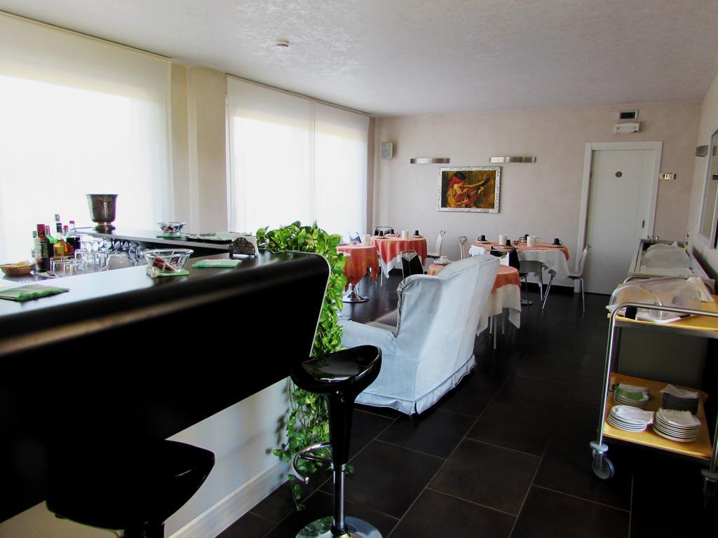 Hotel Dante Residence Mantova Ngoại thất bức ảnh